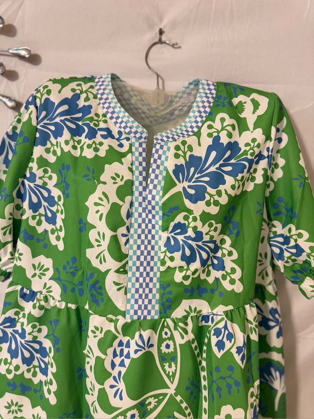 Bright Green Floral Tunic Preppy Top with Blue Accents Size XL NWT - Picture 9 of 12